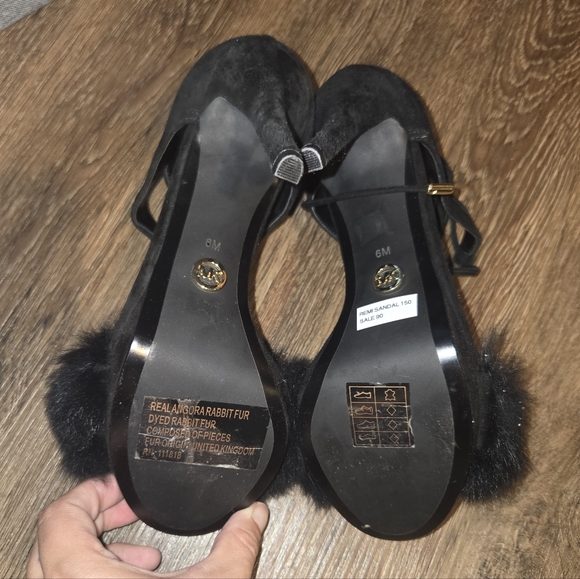 Michael Kors REMI Rabbit Fur Sandal - Picture 4 of 4